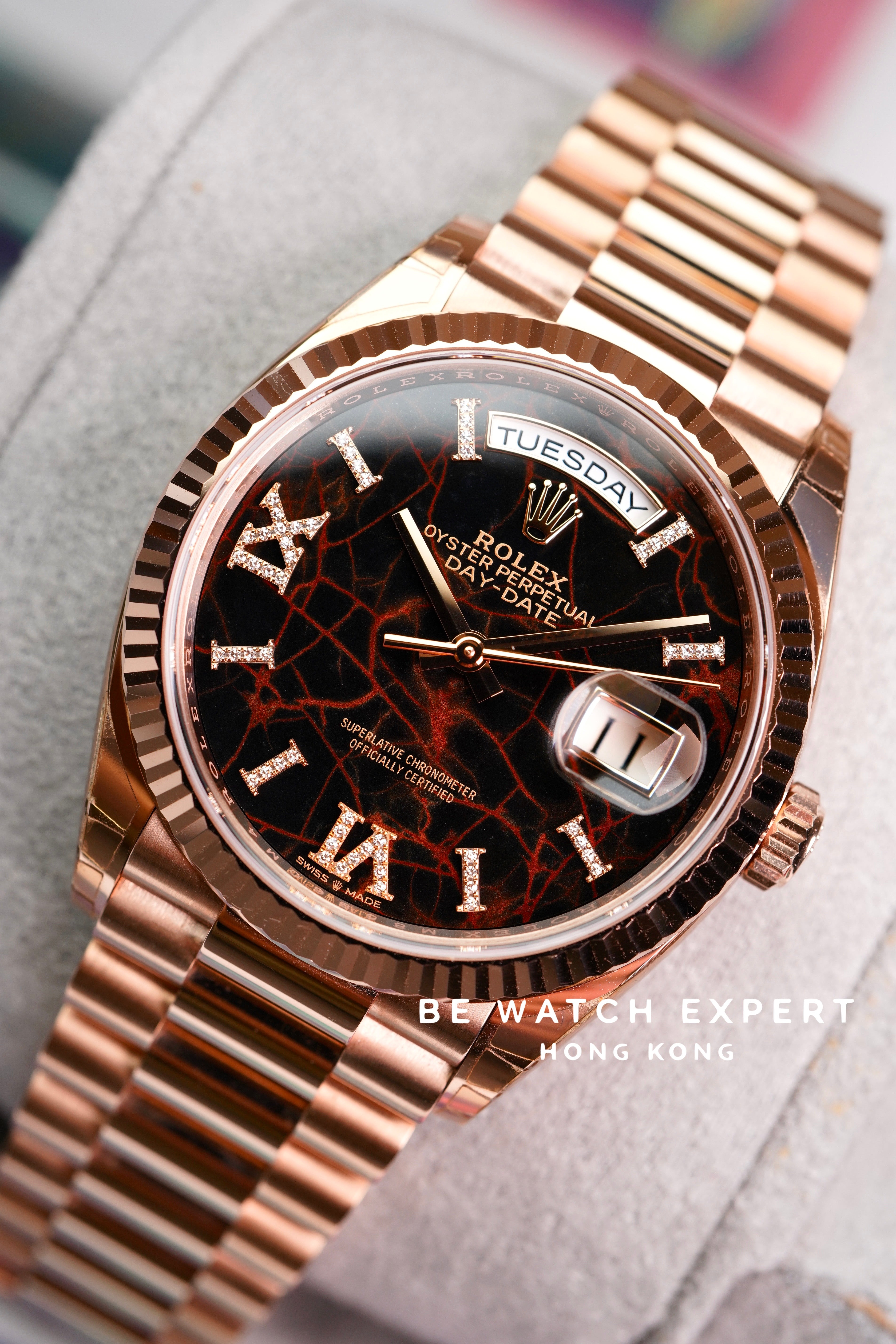 DAY-DATE - 128235